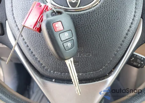 2013 Toyota Rav4 Le z USA, uszkodzony, nr VIN JTMBFREV4D5003167